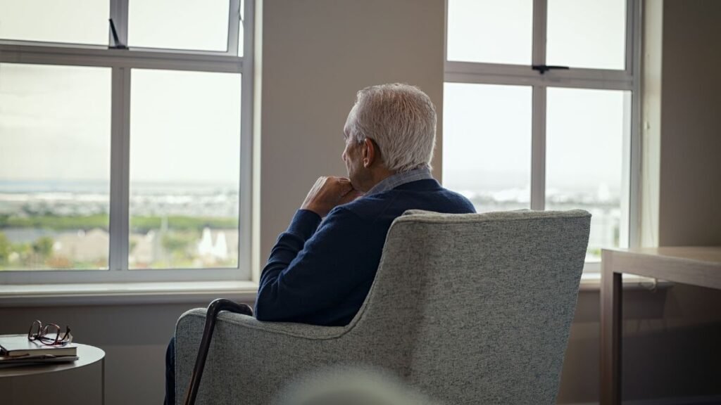 Why Loneliness in Retirement Can Become a Health Risk