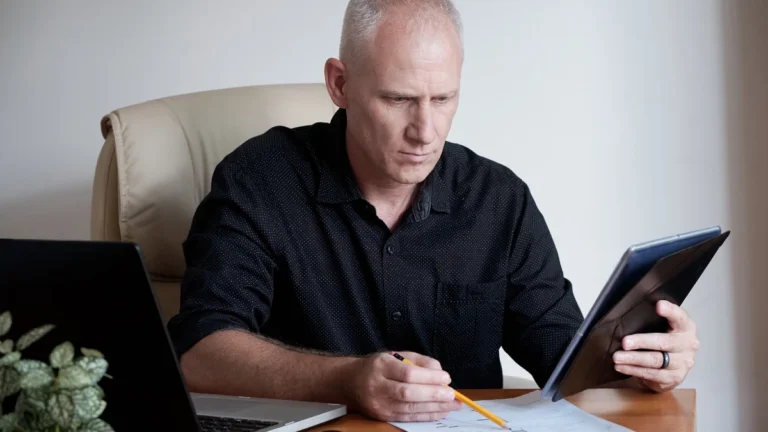 How Much You NEED To Invest Every Month to RETIRE in 10 Years?