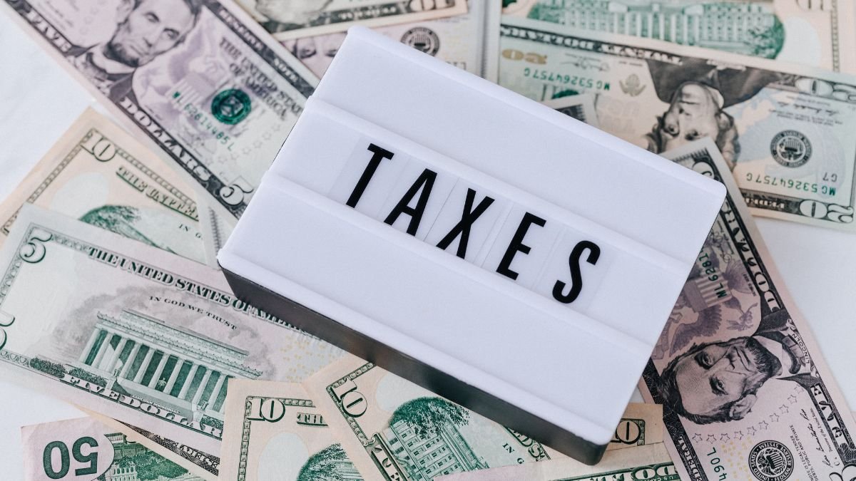 14 Tax Breaks Retirees Over 65 Forget to Claim Every Single Year