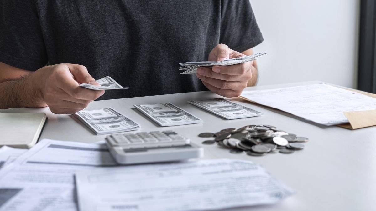 What Monthly Income Actually Puts You Ahead of Most American Retirees