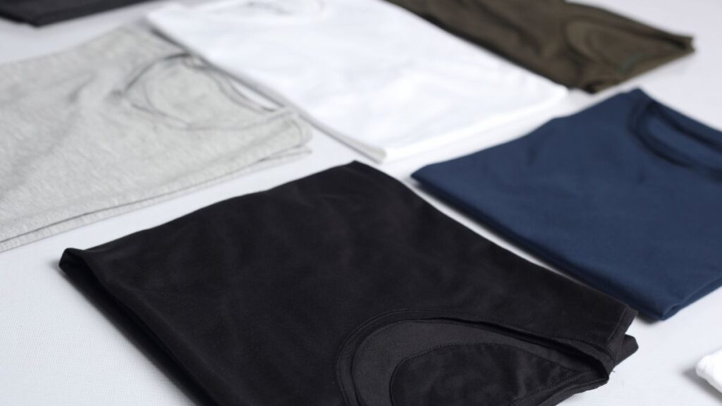 2 Stretch Linen Button-Downs, 2 Moisture-Wicking Polo Shirts, 1 Neutral Graphic Tee
