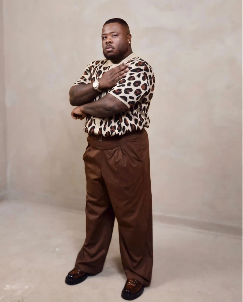 5. Leopard Knit Polo With High-Rise Brown Trousers