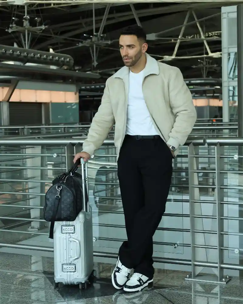 Airport Shearling Look