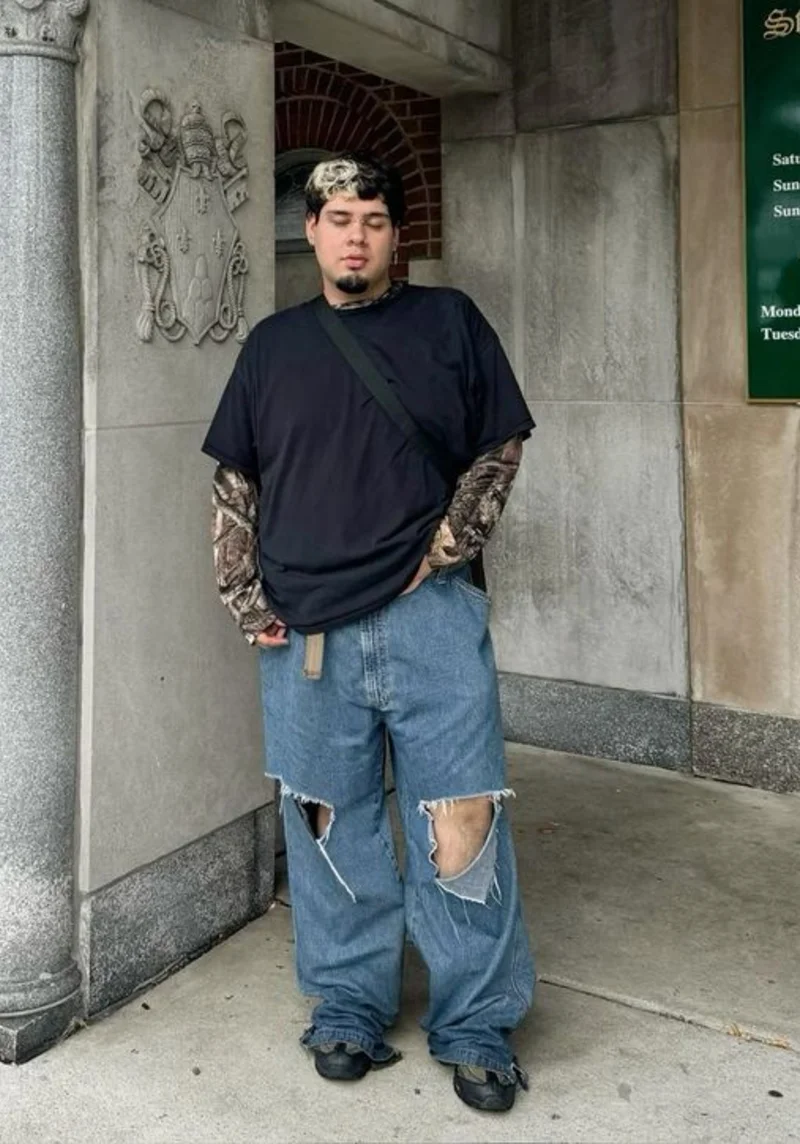 Black T-Shirt With Baggy Ripped Jeans