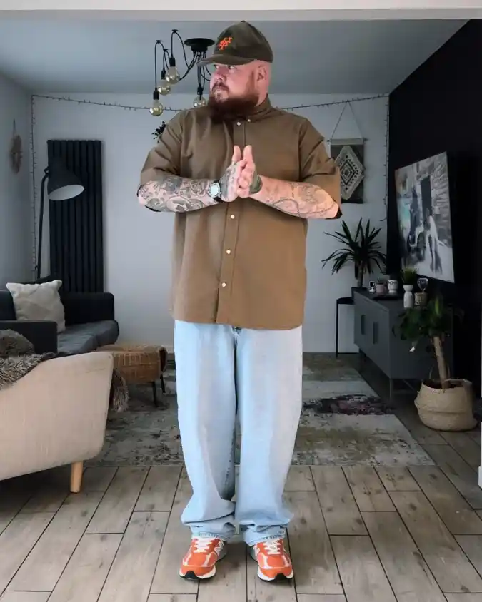 Brown Short Sleeve Button-Down and Baggy Light Wash Jeans