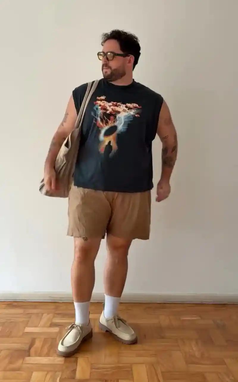 Casual Comfort and Creative Style