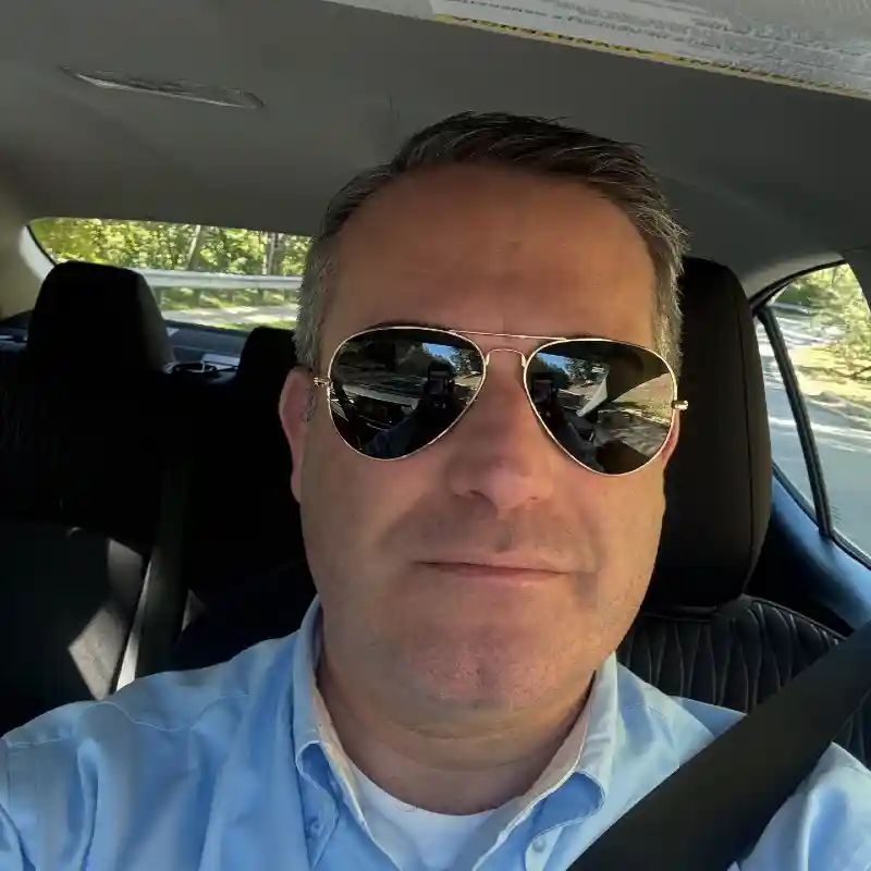 Classic Aviator Sunglasses
