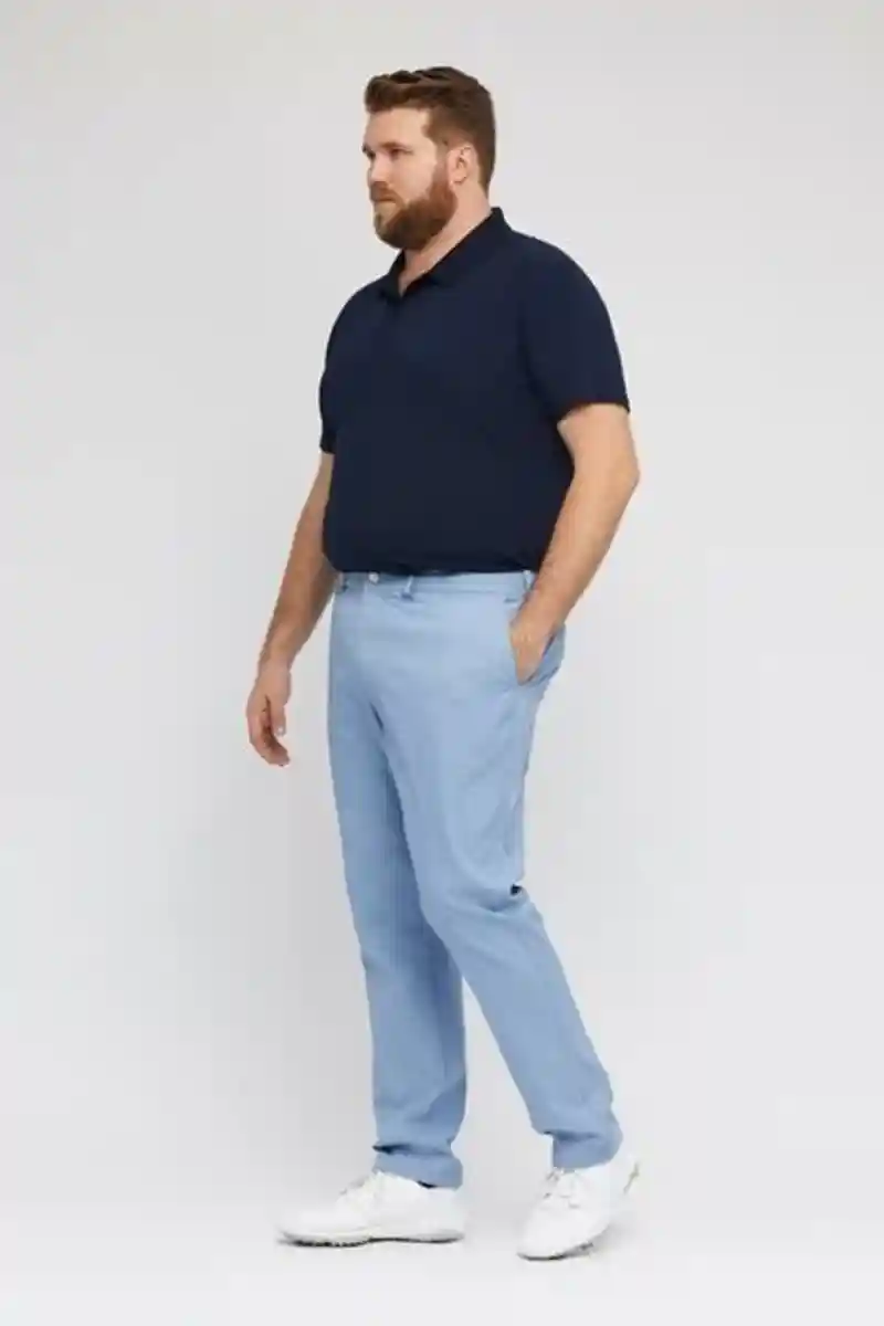 Crisp Contrast Polo Look