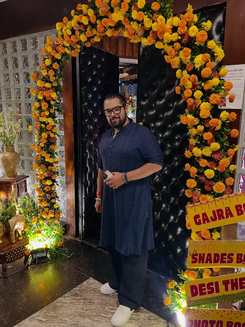 Embroidered Kurta and Sneakers
