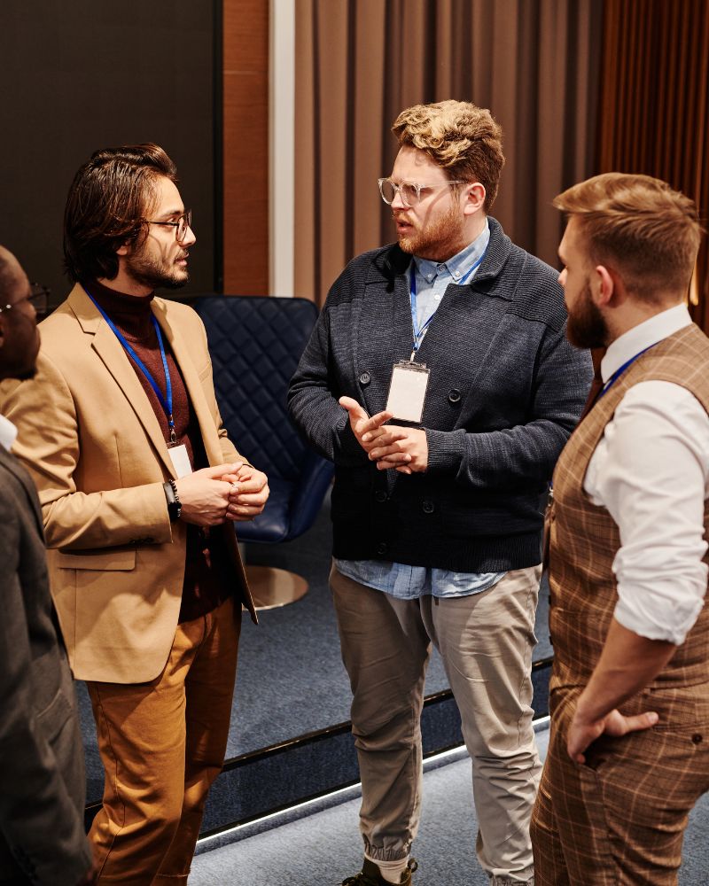 How the Speed of Your Voice Is Telling the Room How to Treat You