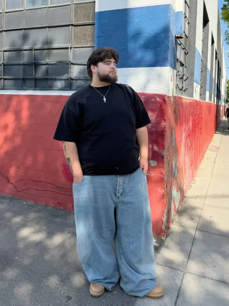 Minimalist Proportions for Maximum Comfort