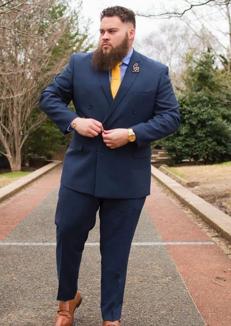 Navy Double-Breasted Suit, Light Blue Shirt, and Yellow Tie