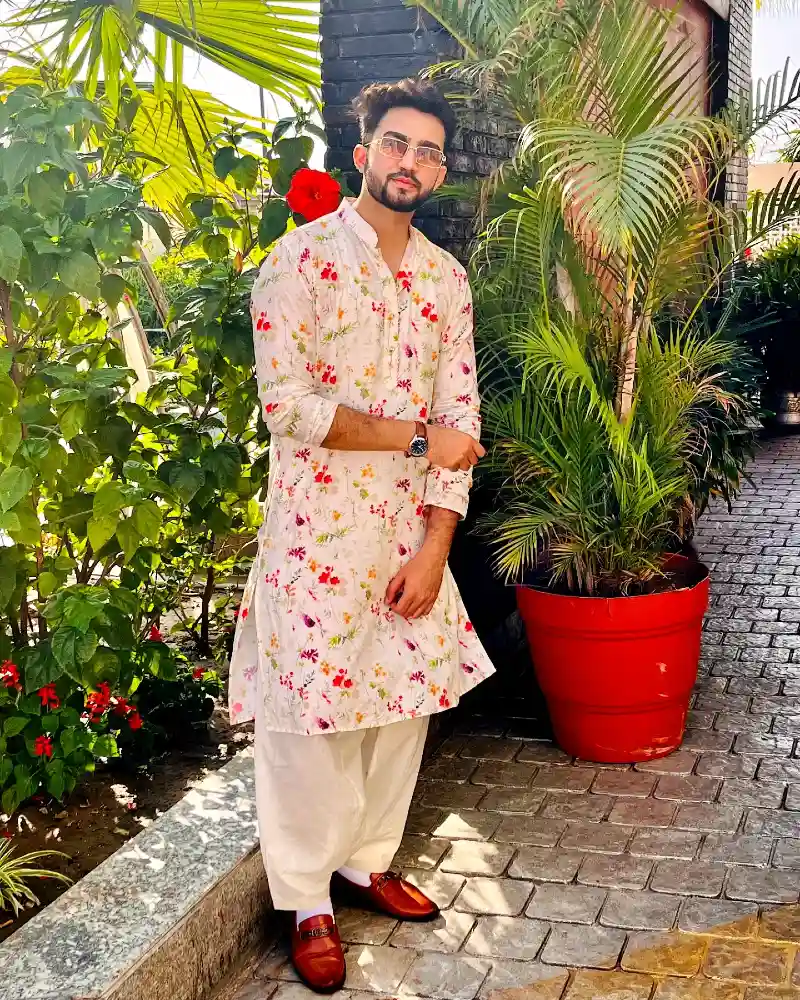 Off-White Floral Print Kurta with Loose Shalwar