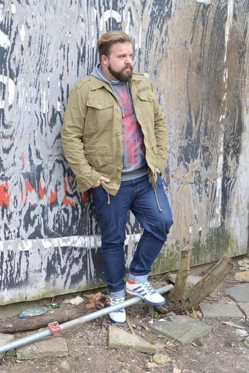 Olive Field Jacket With a Gray Hoodie