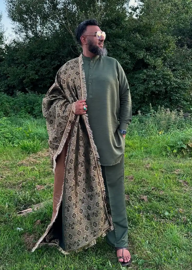 Olive Kurta Pajama with Patterned Shawl