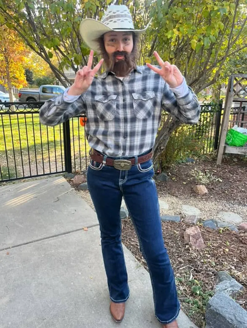 Plaid Western Shirt, Dark Jeans, Cowboy Hat