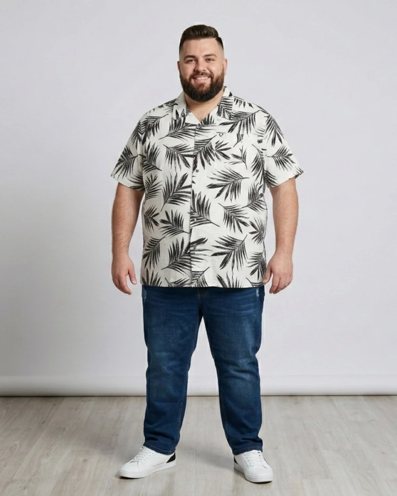 Printed Short-Sleeve Shirt and Jeans