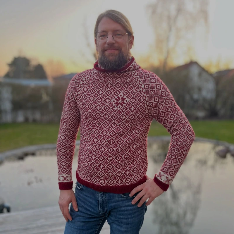Red and White Patterned Crewneck Sweater