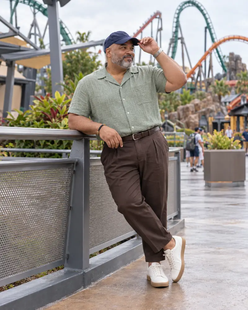 Relaxed Green Camp Collar and Pleated Brown Trousers