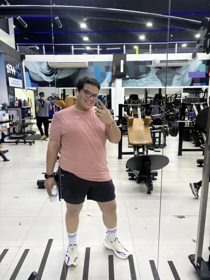 Salmon Performance Tee and Unpadded Shorts