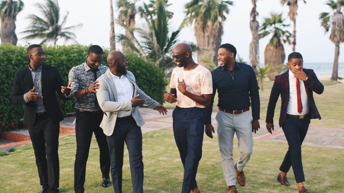 Shirt Stays Exist and Plus-Size Men Who Tuck In Should Know About Them