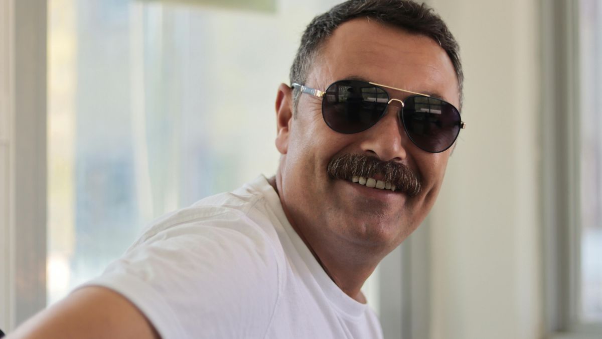 Sunglasses Frame Widths That Are Proportional to a Fuller Face