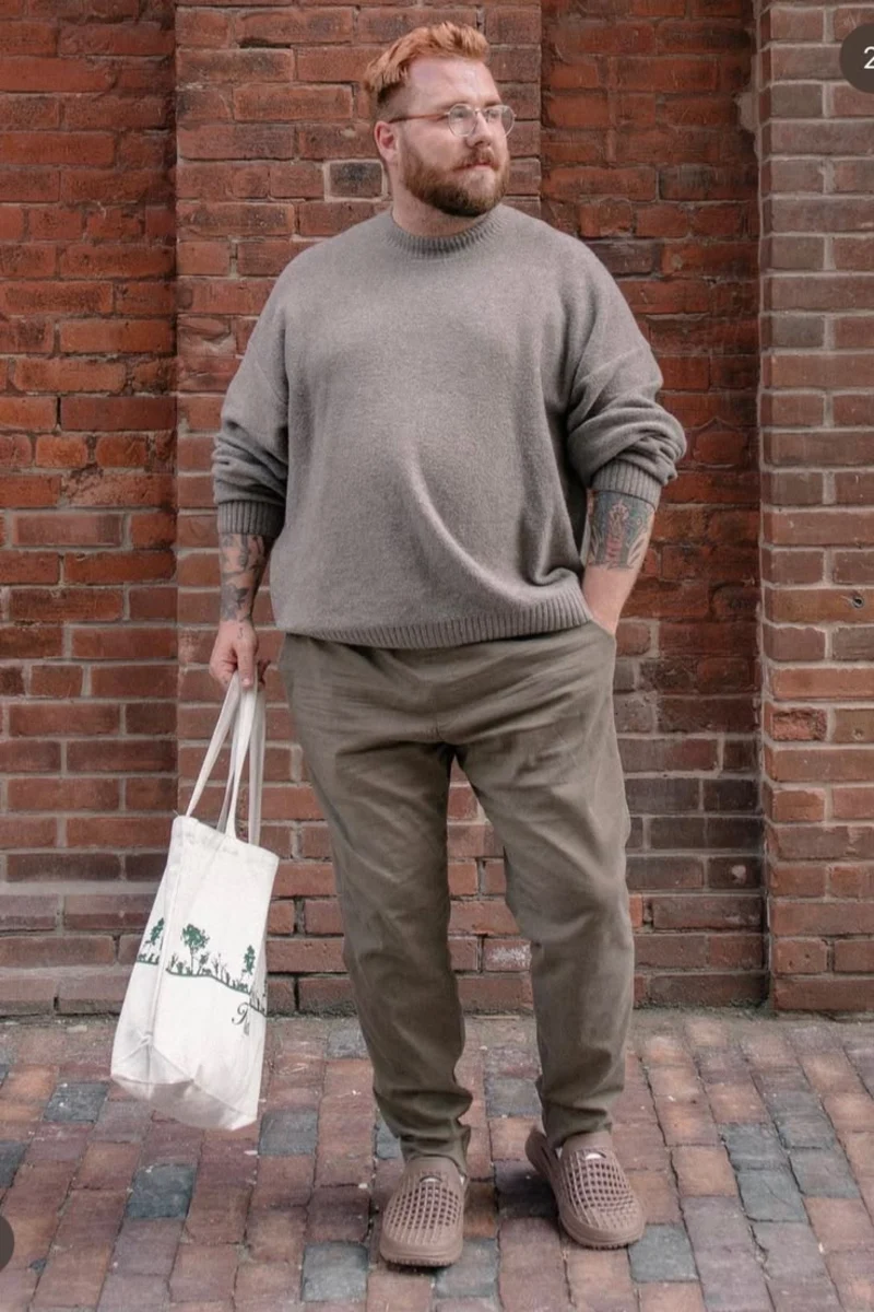 Taupe Sweater With Brown Trousers