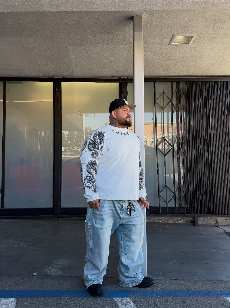 The King of Comfort: Oversized Streetwear