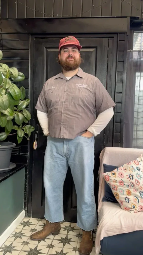 Vintage Workwear Layers for Drafty Theaters