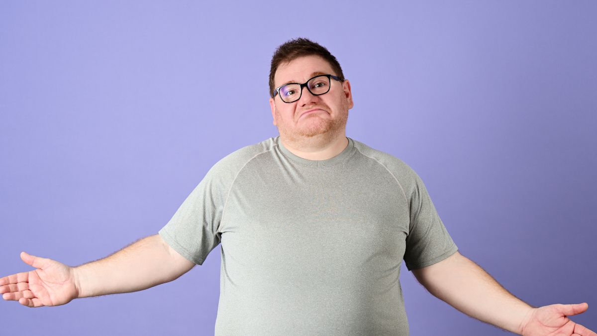 Why Plus Size Men Deal With Greasier, Flatter Hair (And What's Actually Causing It)
